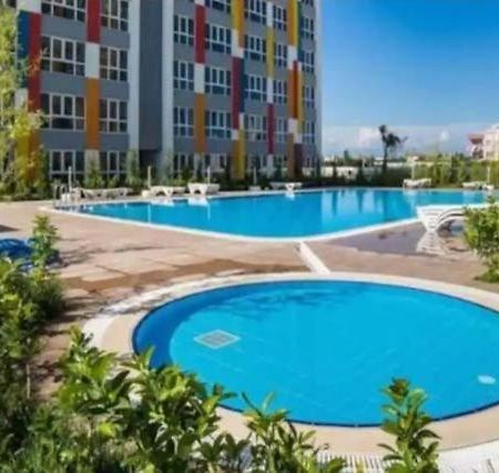 Close Airport,Mall Of Antalya Shopping Center,Tram Station Εξωτερικό φωτογραφία