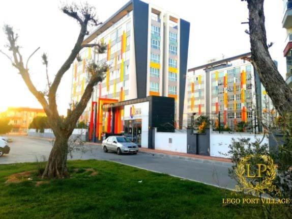 Close Airport,Mall Of Antalya Shopping Center,Tram Station Εξωτερικό φωτογραφία