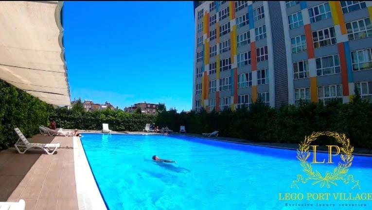 Close Airport,Mall Of Antalya Shopping Center,Tram Station Εξωτερικό φωτογραφία
